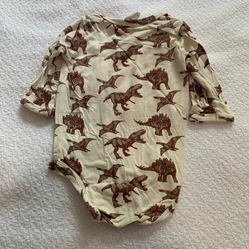 5/$25 Kate Quinn Bamboo Dinosaur Print‎ Long Sleeve Lap Neck Bodysuit 3-6M